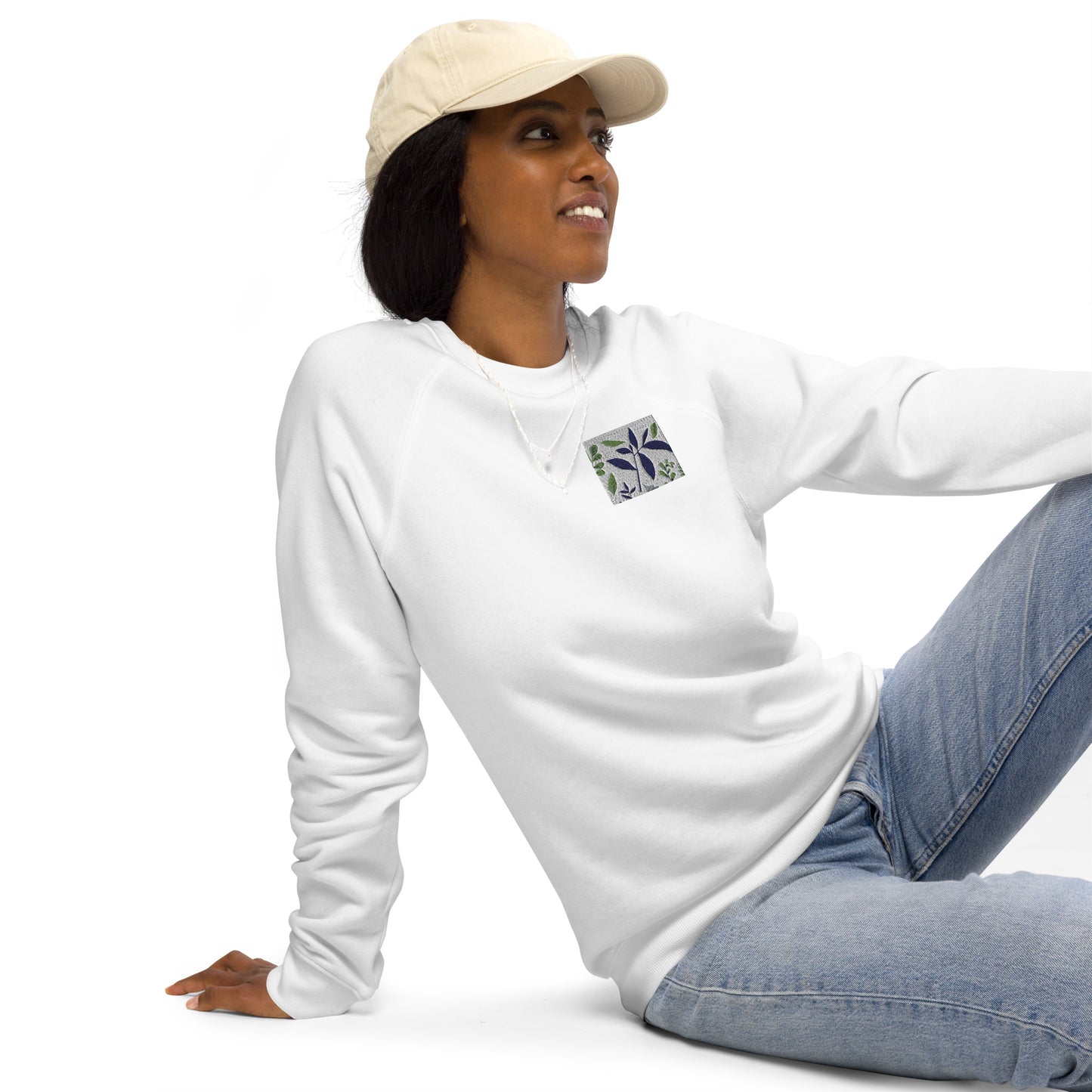 Unisex organic raglan sweatshirt